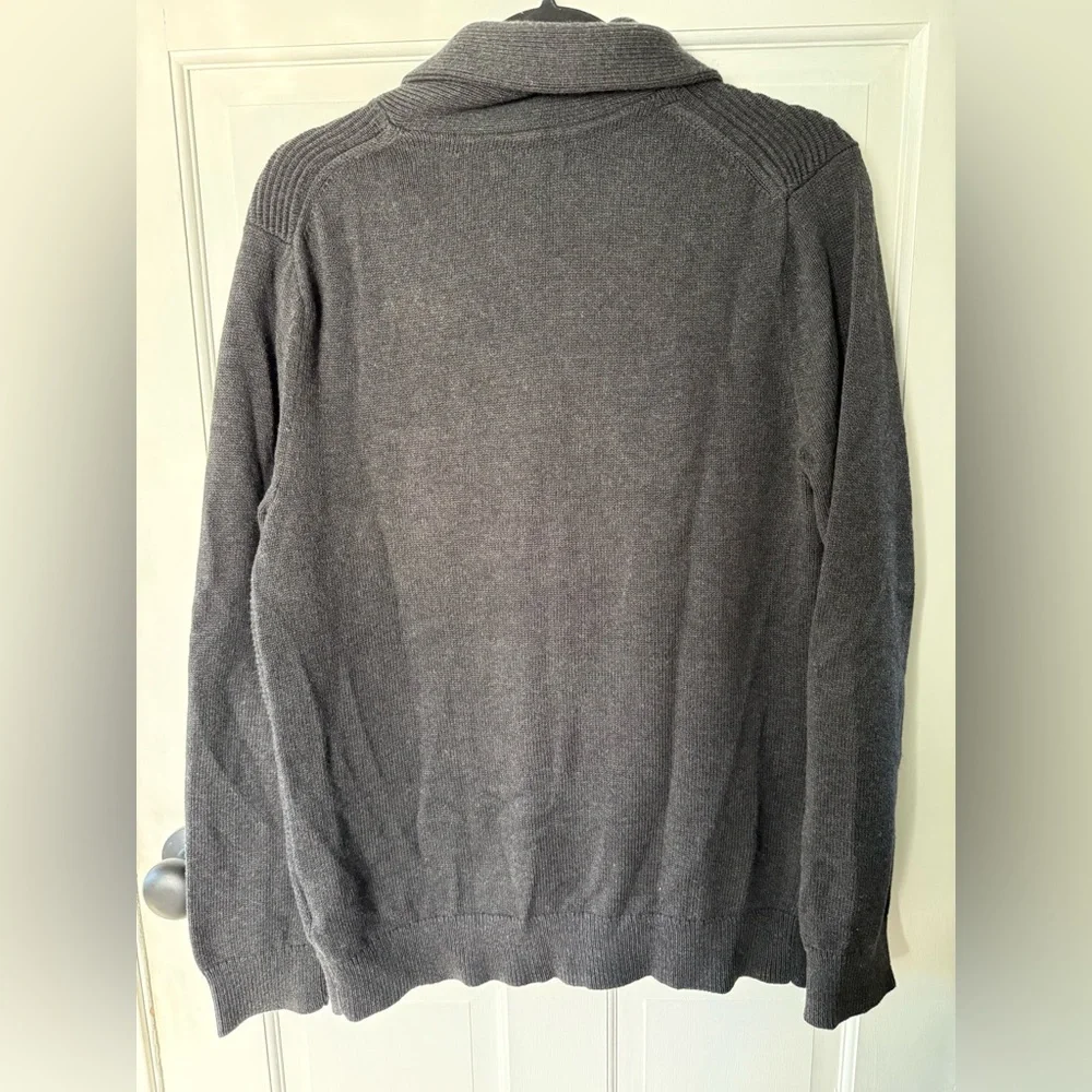 Banana Republic Men's Charcoal Gray Shawl-Collar Cardigan Sweater - Medium